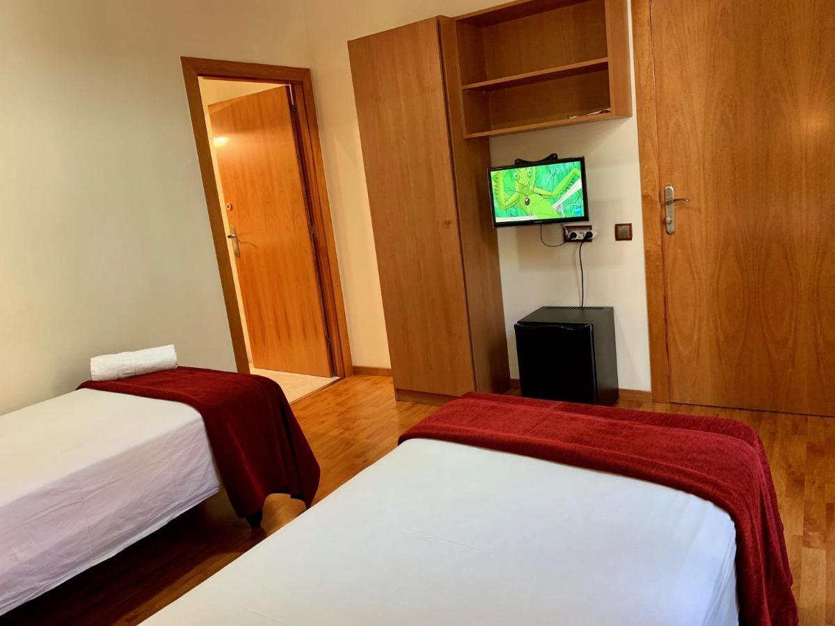Hostal Madrazo Барселона Экстерьер фото