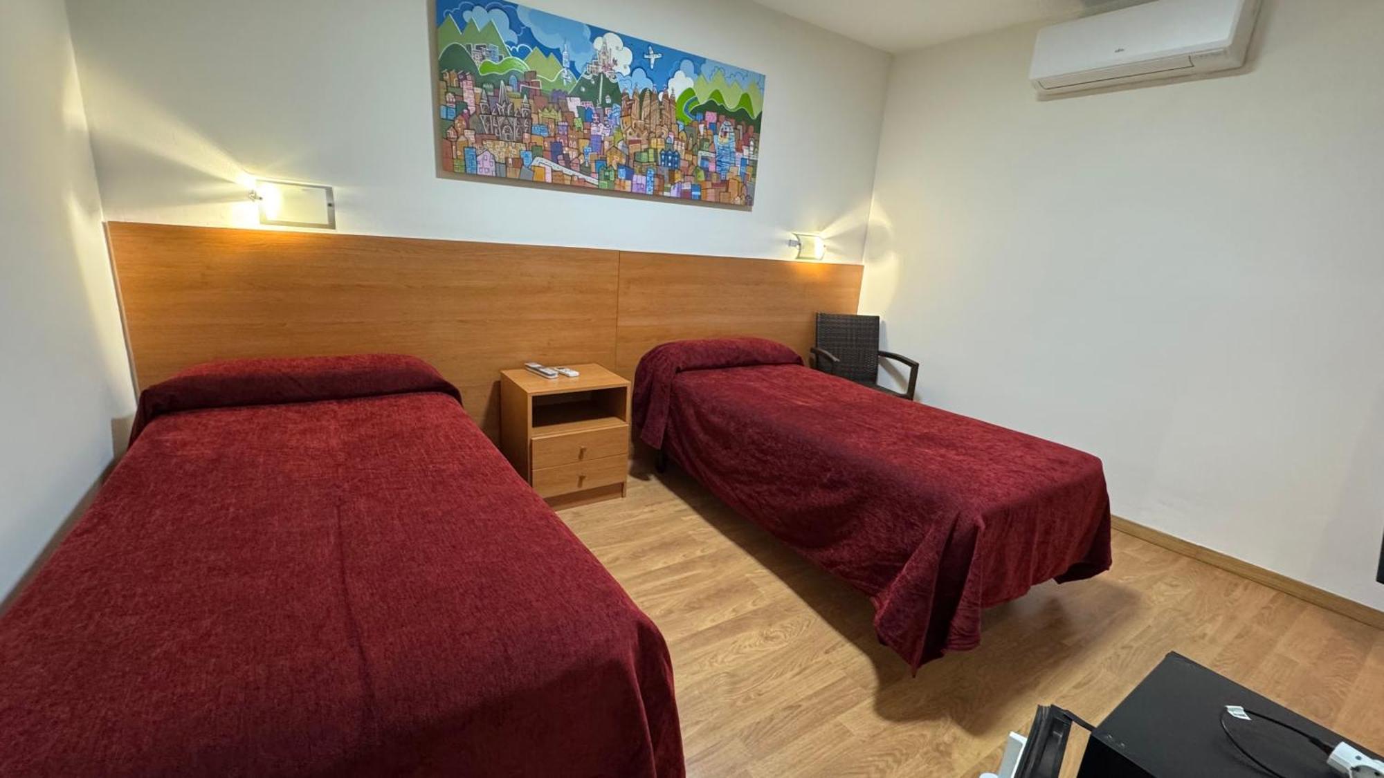 Hostal Madrazo Барселона Экстерьер фото