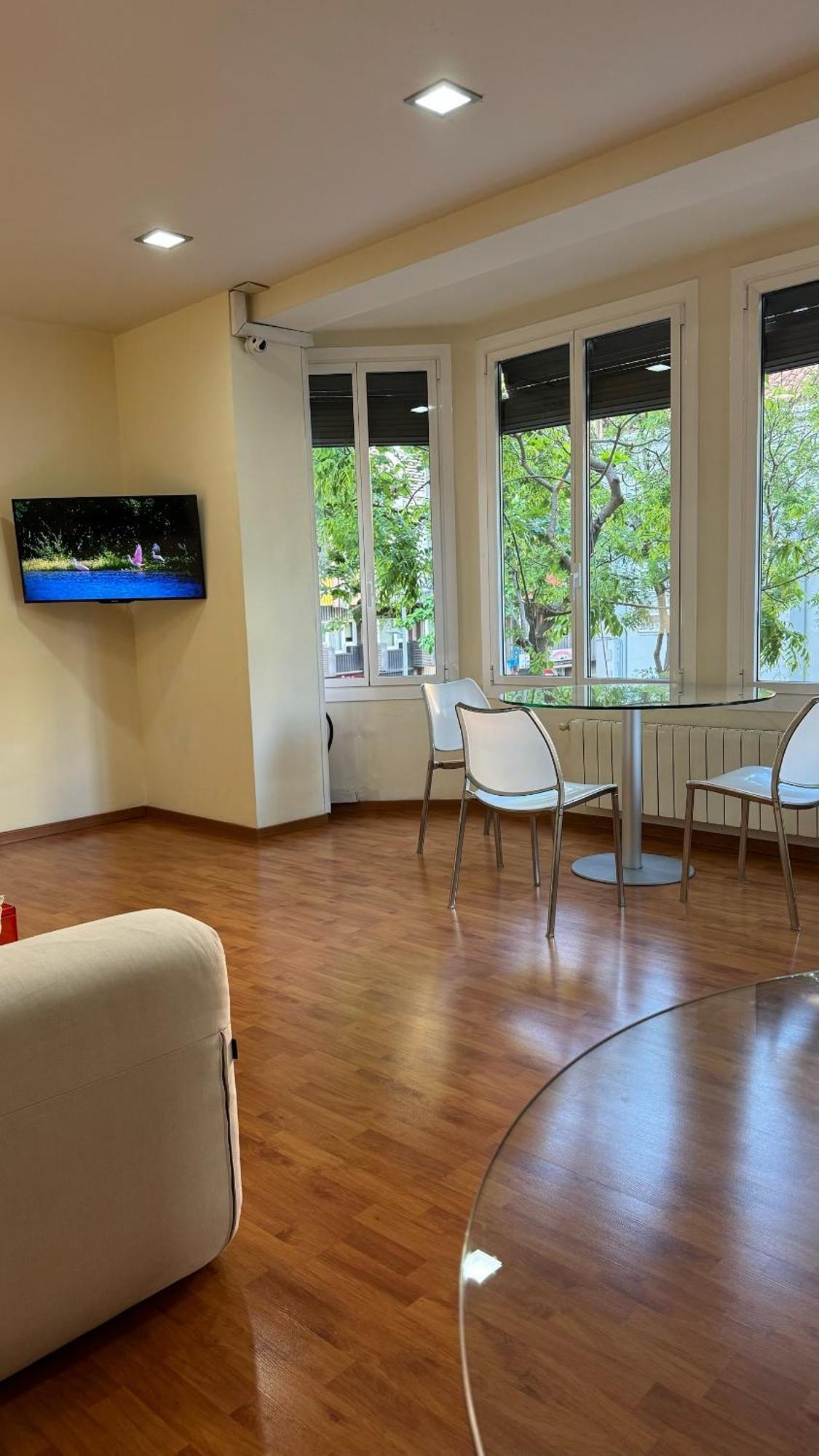 Hostal Madrazo Барселона Экстерьер фото